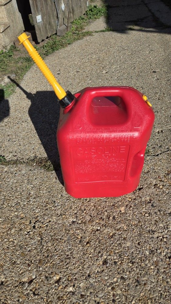 6 Gallon Gas Can