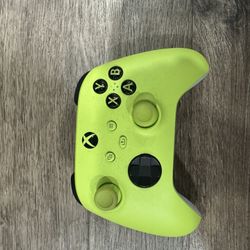 Xbox Controllers 