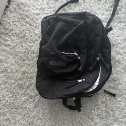 JanSport Black Backpack – Classic School / Everyday Bag