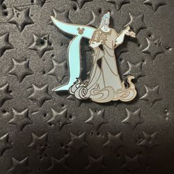Disneyland D Hades Pin