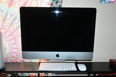 Apple iMac 27” Intel i7 16GB RAM SSD – Excellent Condition