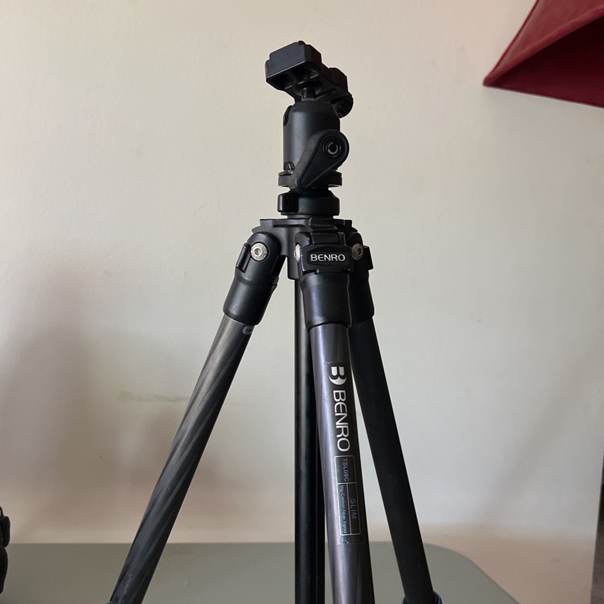 Bento Camera Stand