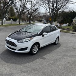 2015 Ford Fiesta