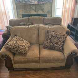 Sofa Set