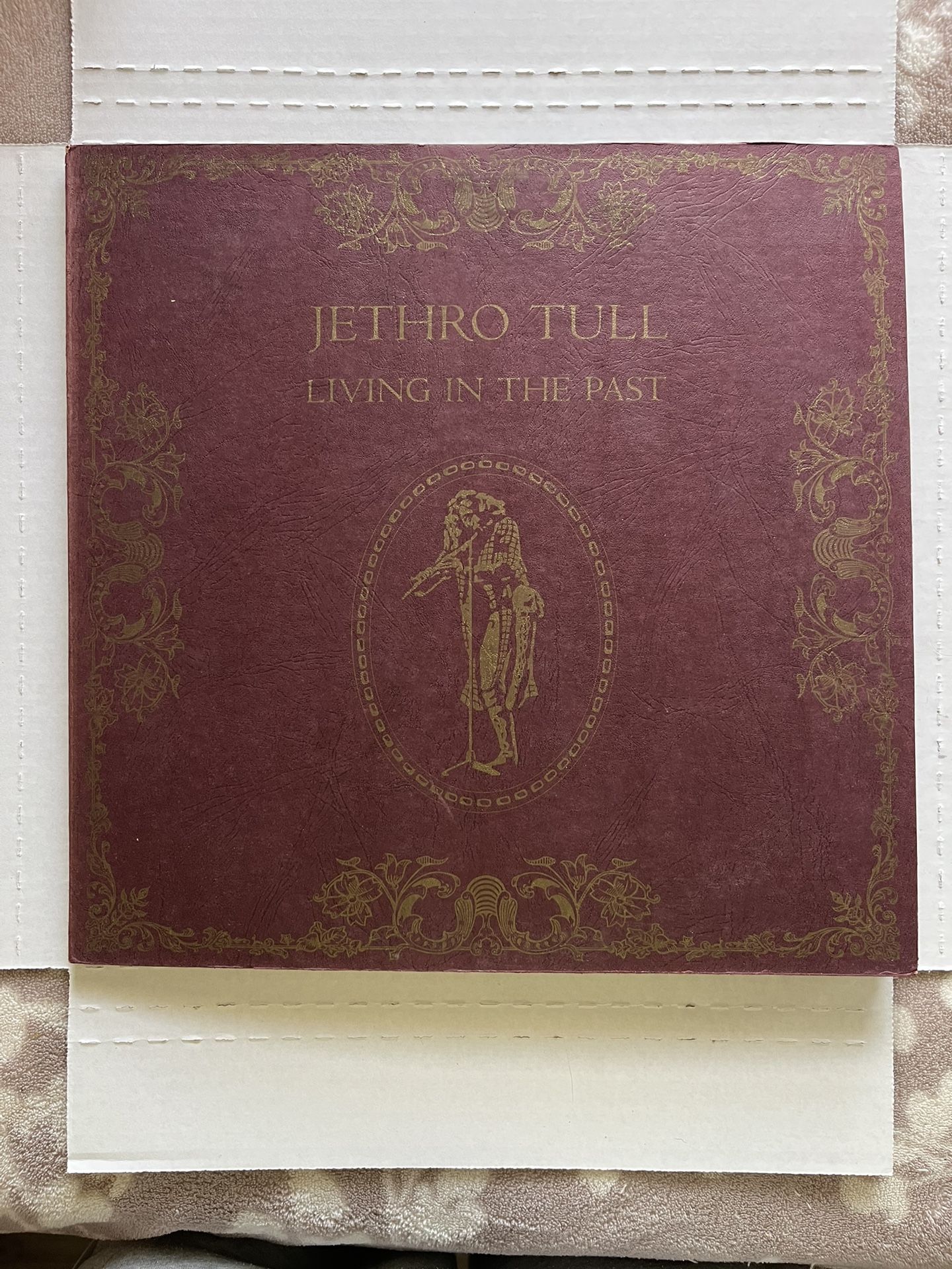 Jethro Tull Living In The Past