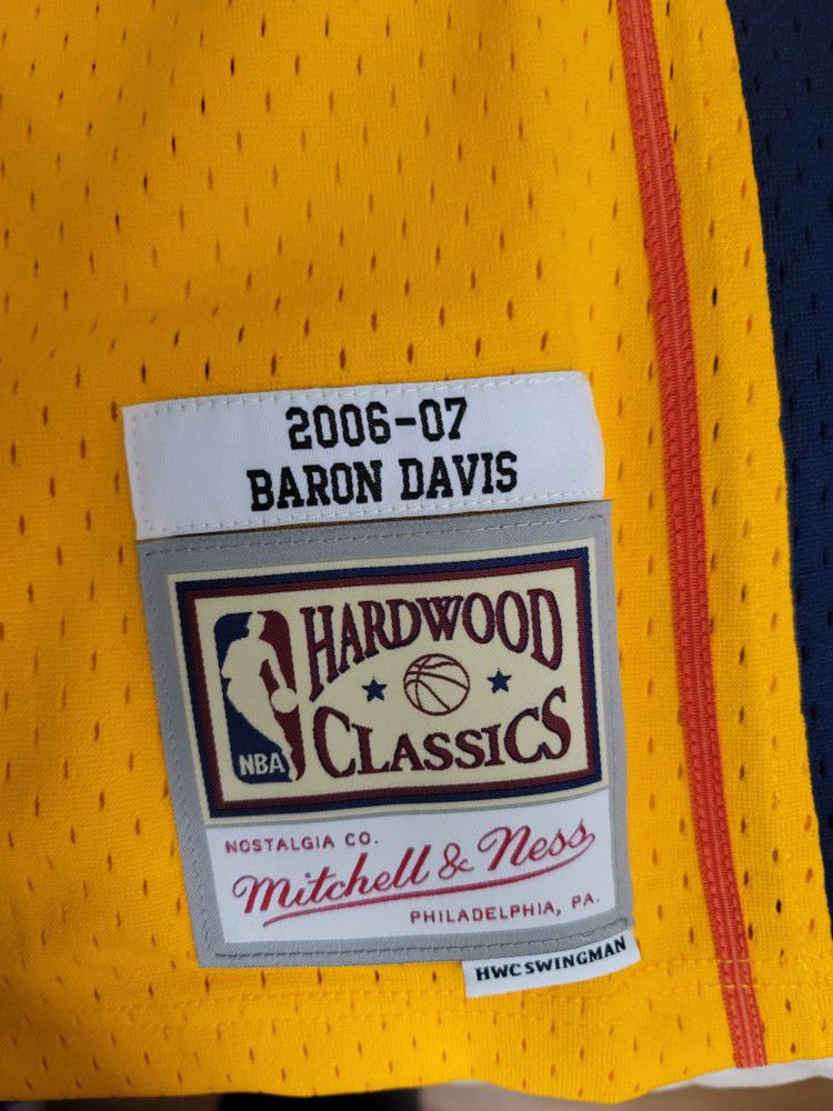 NBA Golden State Warriors Baron Davis #5 Old School Stitched Jersey Size  2XL for Sale in Santa Clara, CA - OfferUp