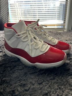 Jordan 11 Cherry 9.5M