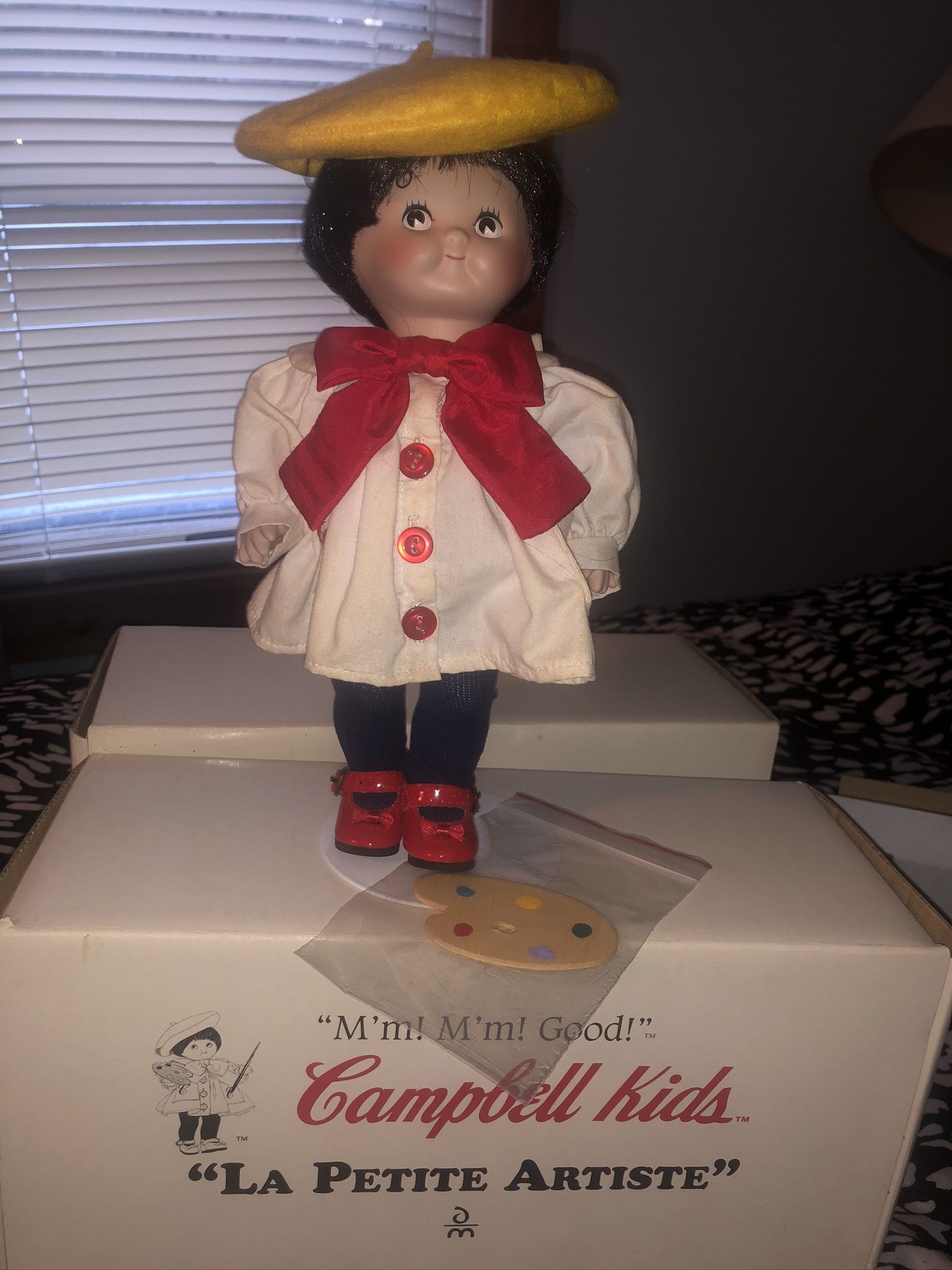 1997 Campbell Kids “La Petite Artiste” By Danbury Mint