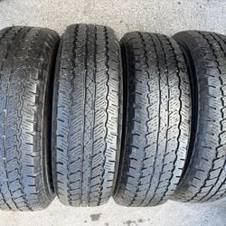 Set of 4 Nice Bridgestone Dueler 255/75/17 ( We Install & Balance)