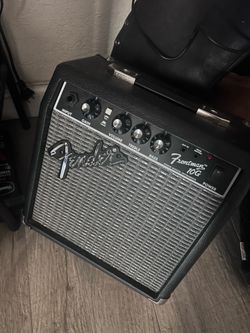 Amplifier for guitar