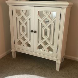 Solid White Wood dresser (like New) 