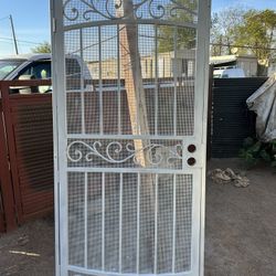 Screen