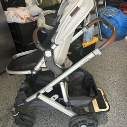 Uppababy Vista V2 stroller 
