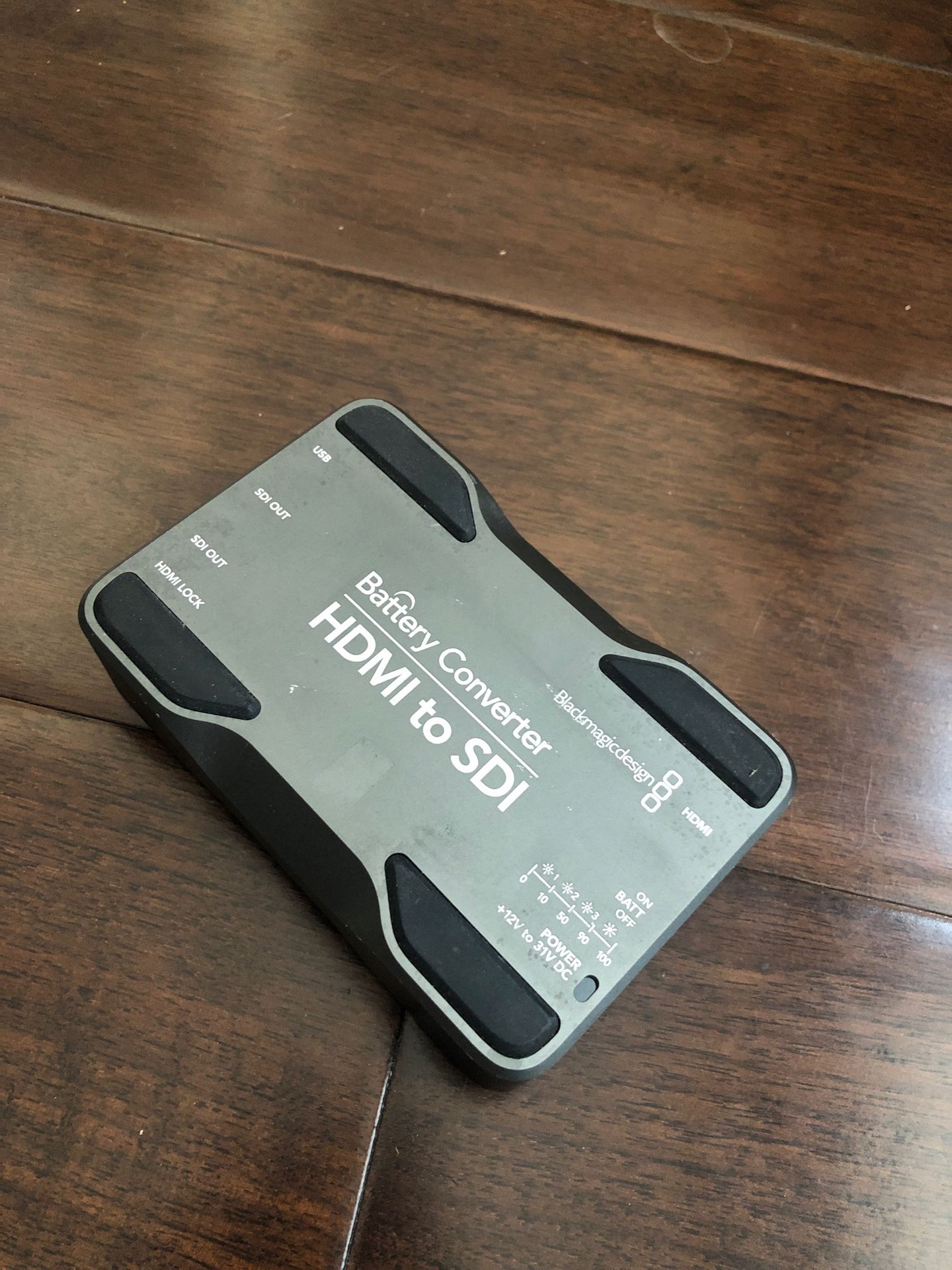 BlackMagicDesign Battery Converter HDMI to SDI