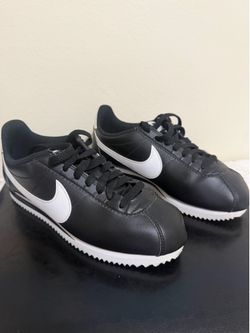 Nike Women's Cortez Black & White Shoes 7.5