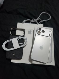 Apple iPhone 17 Pro max 512 gb like new , factory unlocked