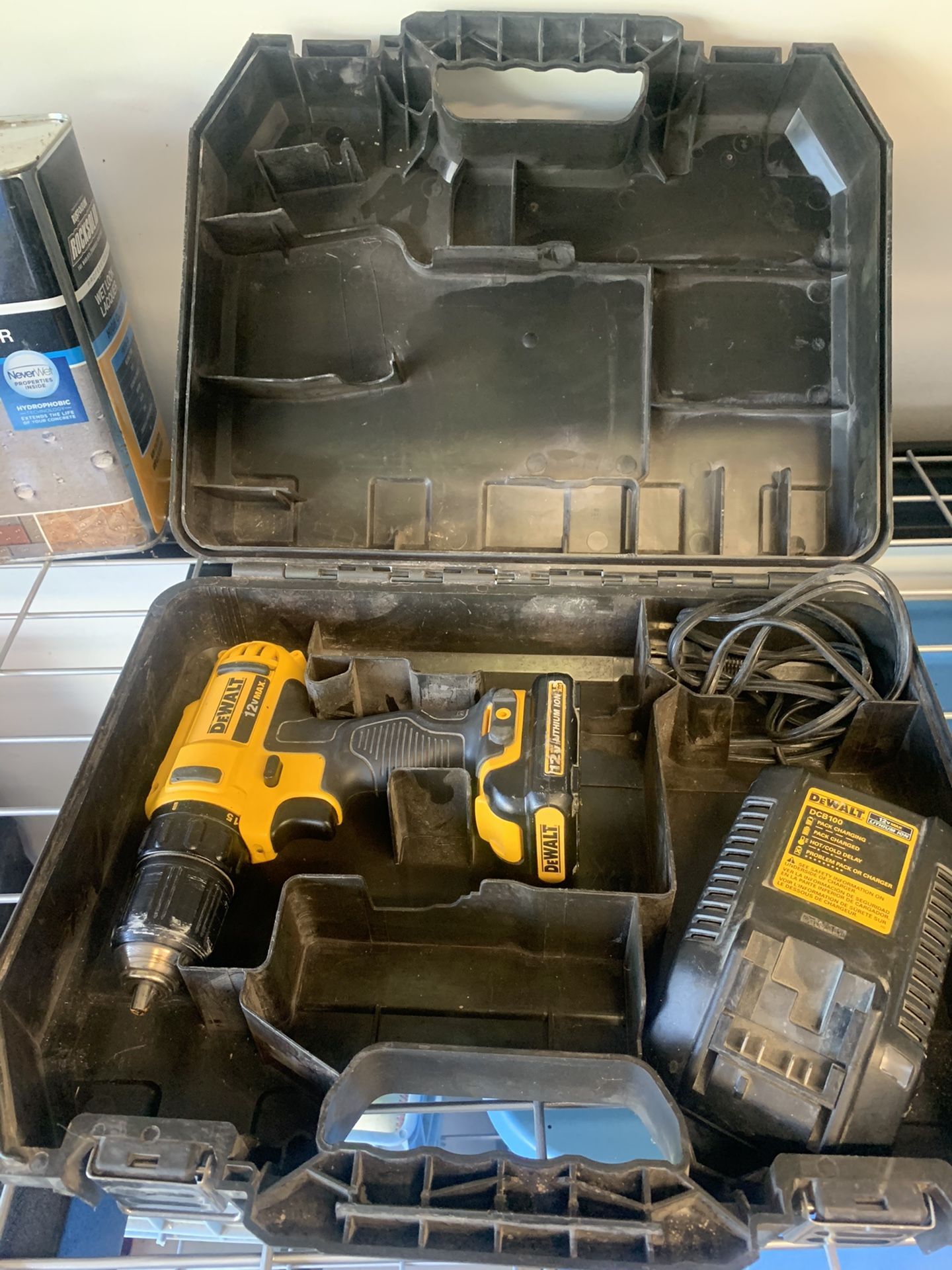 Dewalt 12vMAX Drill