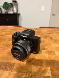 Canon EOS M50