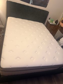 Queen mattress
