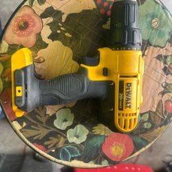 Dewalt Drill 20v