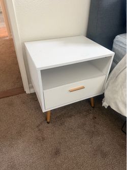 Night stand