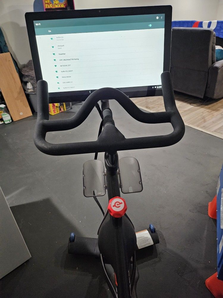 Peloton Bike