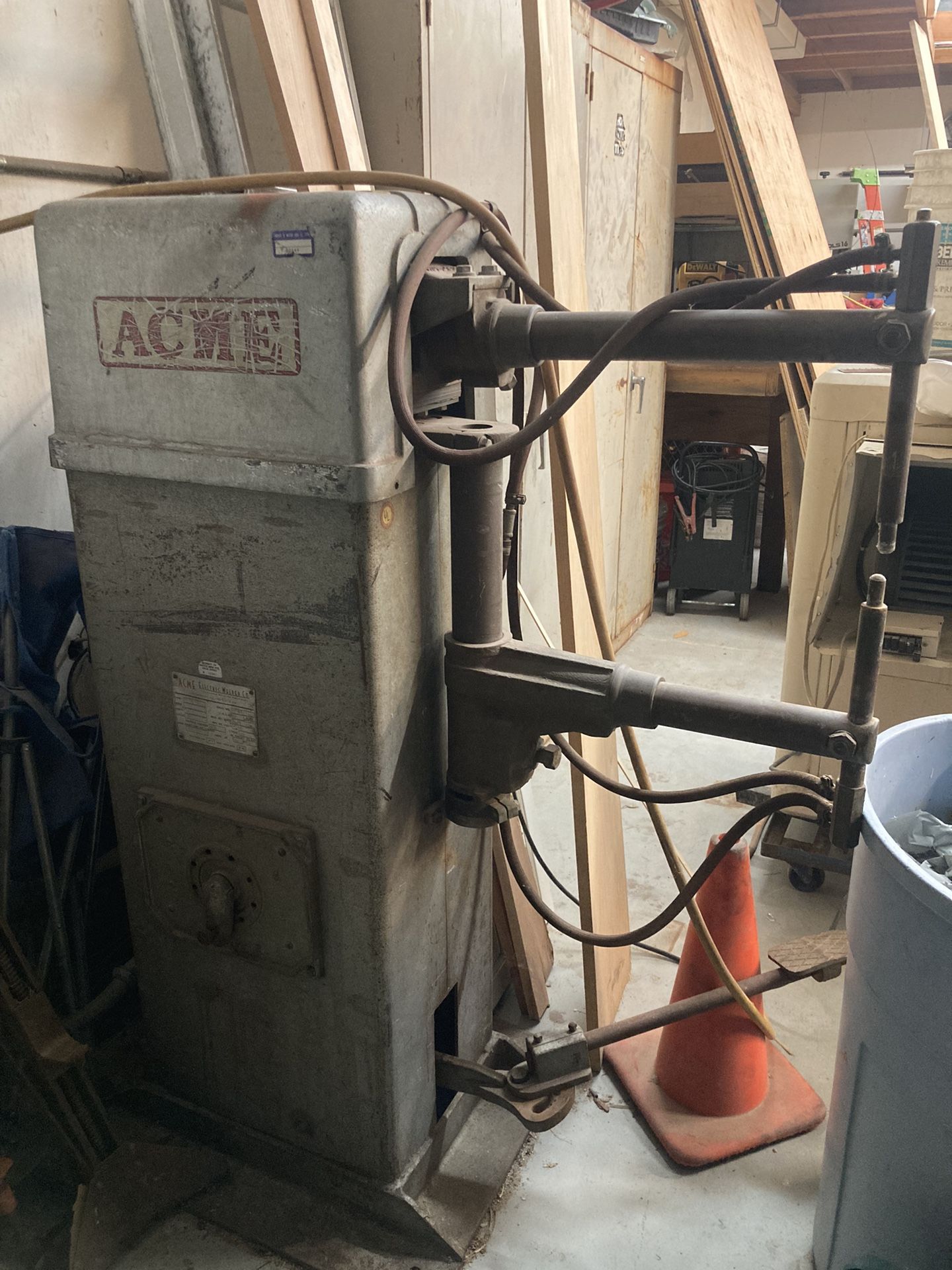 Acme Spot Welder 