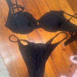 Bathing suit 