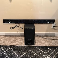 LG Soundbar With Subwoofer 