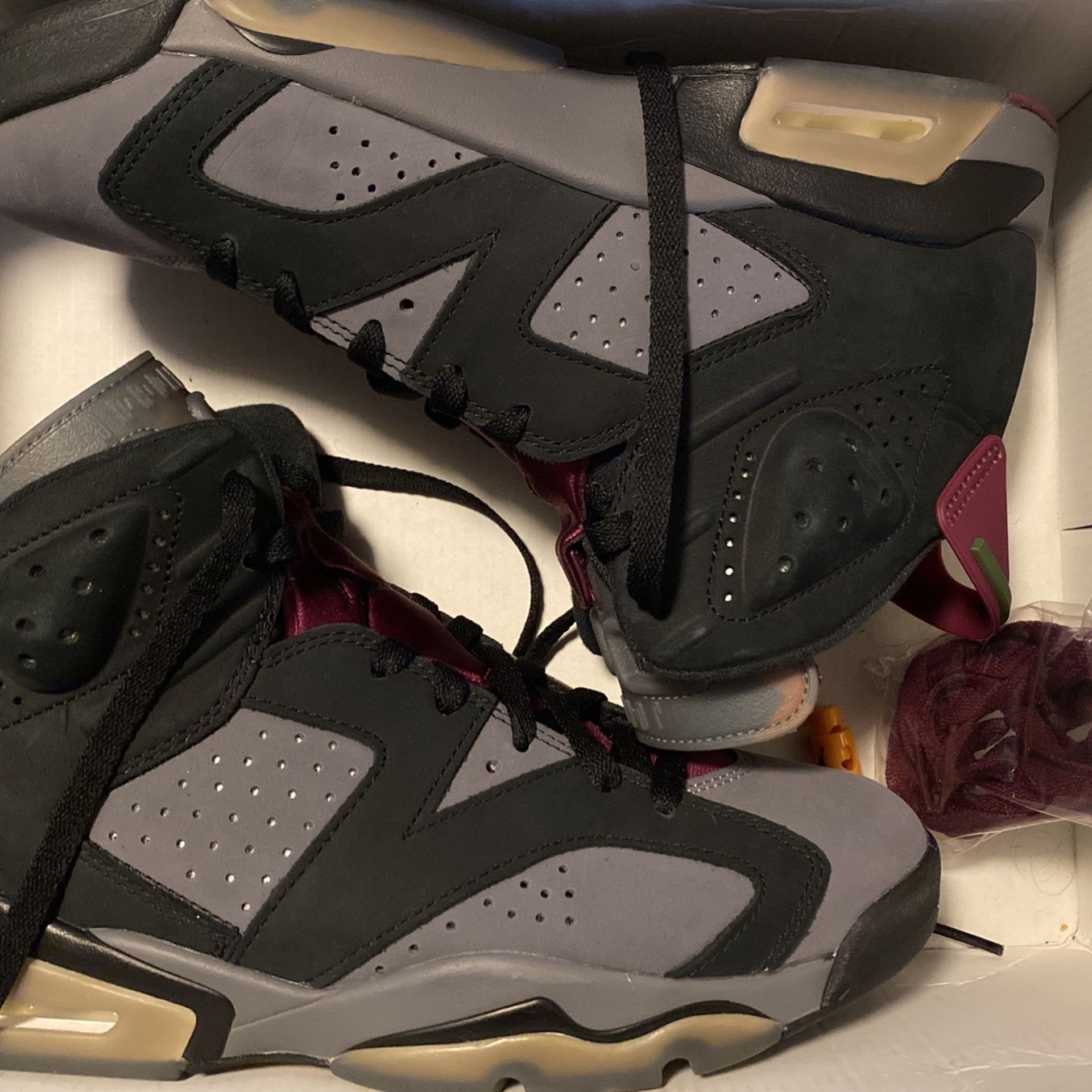 Air Jordan 6 Retros, Size 8