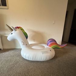 Unicorn Pool Float. Medium Size. No Holes. Pool party. Bachelorette . Festival