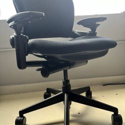 Steelcase Leap V2 Ergonomic Office Chair Black