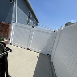 Vinyl Fence 