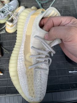 Adidas Yeezy Boost Size 6 1/2