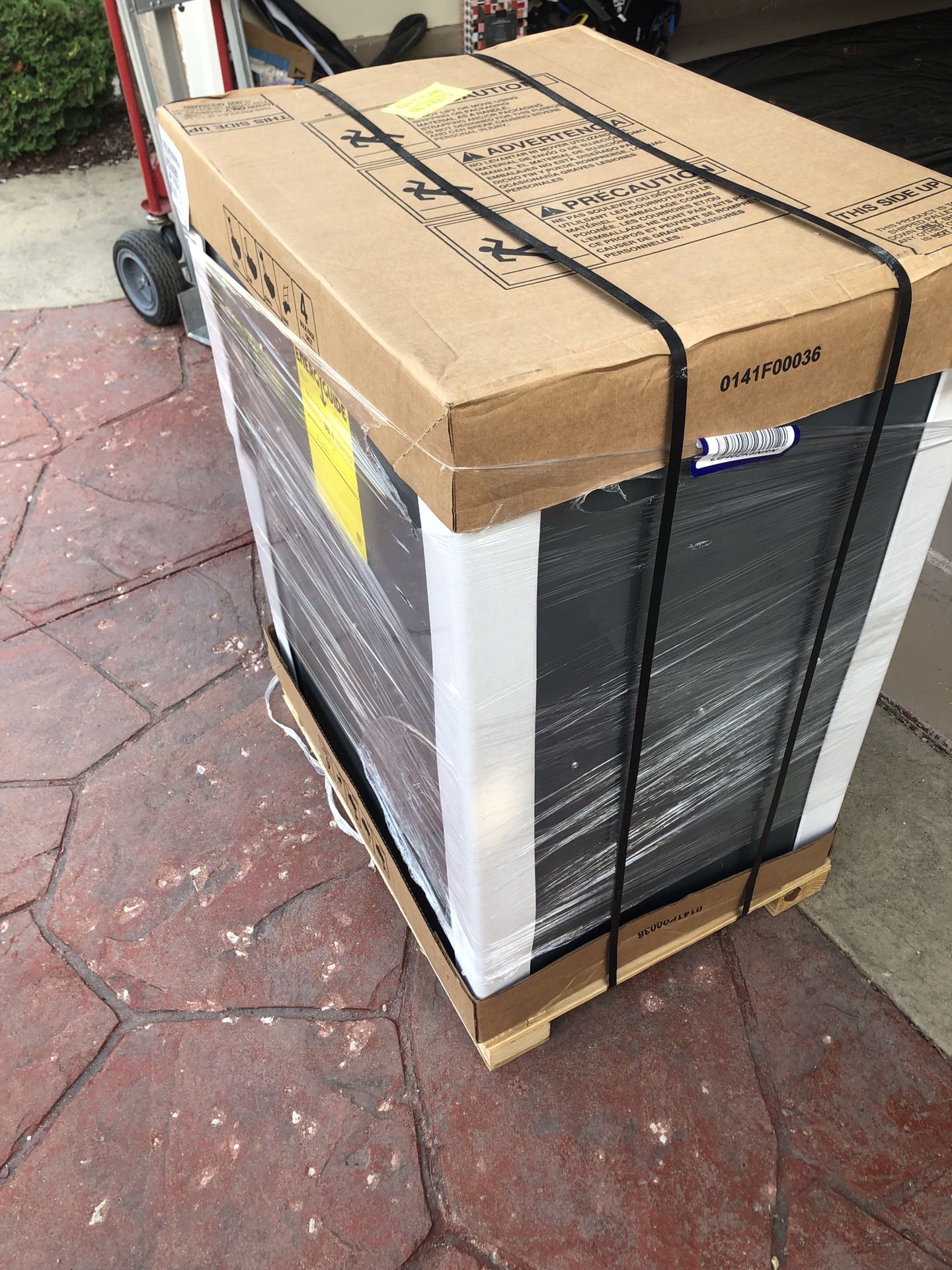 NEW FURNACE Heater GOODMAN 96% EFFICIENCY 80,000 btu WITH INSTALLATION