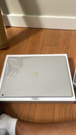 Microsoft Surface Book 2 13.5” – Open Box, Never Used – 256GB