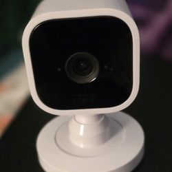 Blink Mini Compact Indoor Plug-in Smart Security Camera