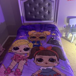 Twin Bed