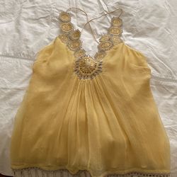 Women Top Size Small