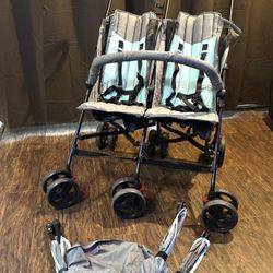 Double Stroller (Lightweight)