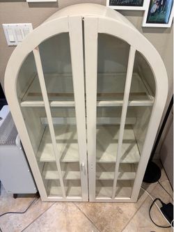 White Cabinet