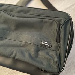Samsonite Laptop Messenger Bag 