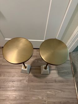 Set of 2 Gold Round Accent Side Tables