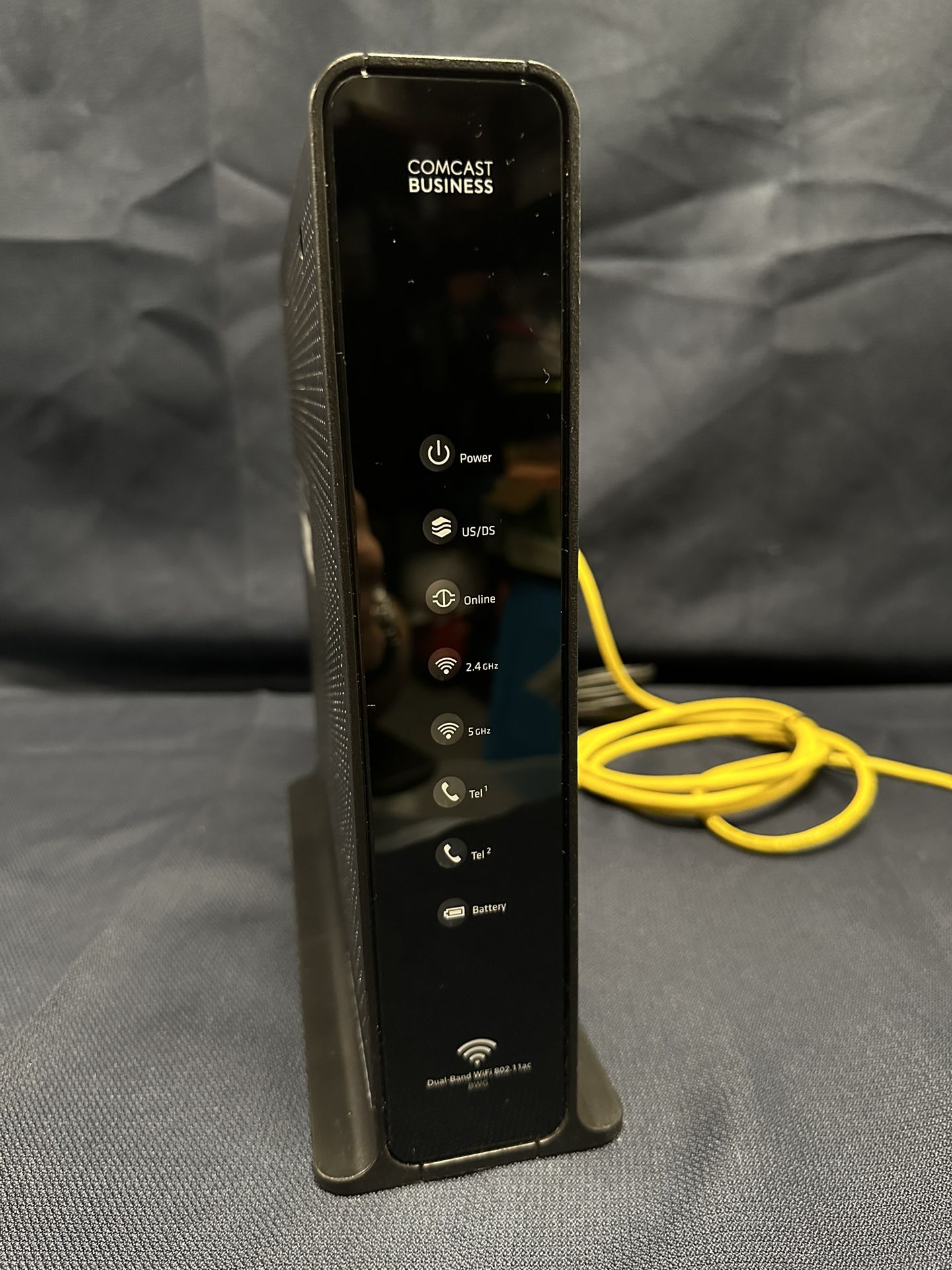 Technicolor Comcast Business Dual Band WiFi Cable Modem Router