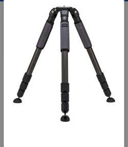 New Induro GIT404XL Grand Series 4 Stealth Carbon Fiber Tripod