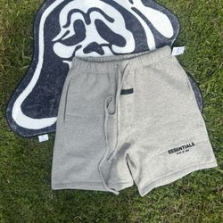 Essential Shorts