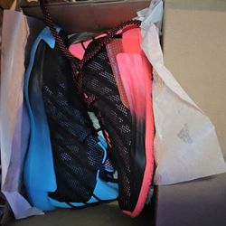 Dame 7 Visionary Size 10 Mens