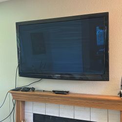 Panasonic Flat Screen Tv