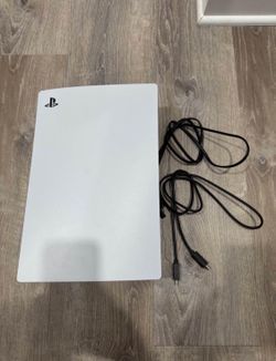 PS5 Slim 1TB comes with 2 controllers