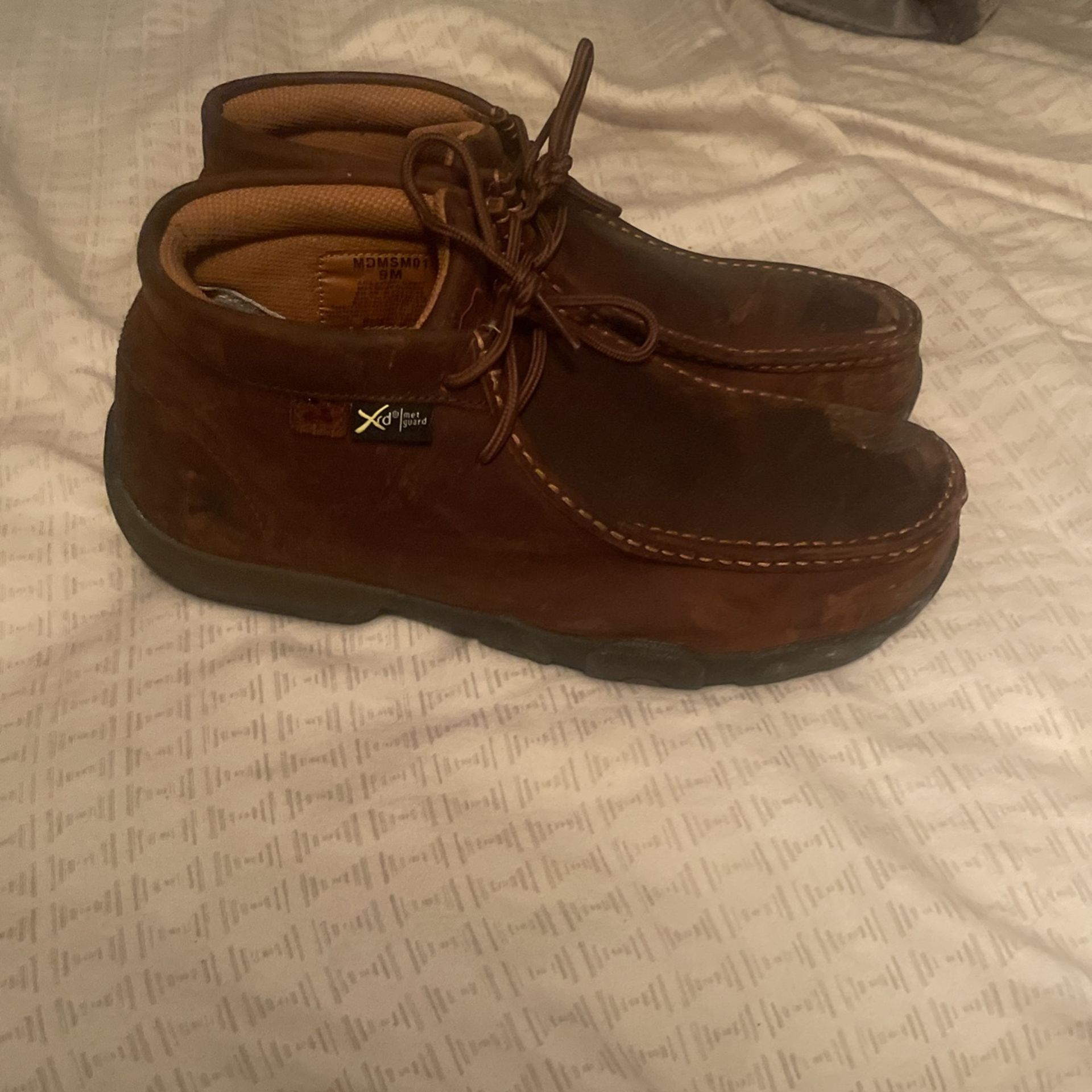 Steele Toe Boots 